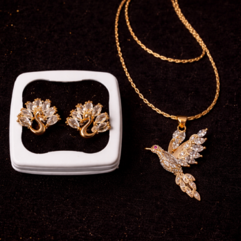 Golden Wings Grace Pendant Set