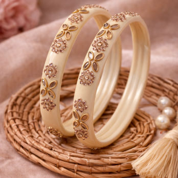 Cream bangle Kundan-Style